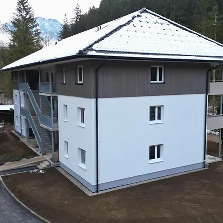 Apartment Treehouse - Alpinlake