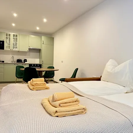 Treehouse - Alpinlake Apartment