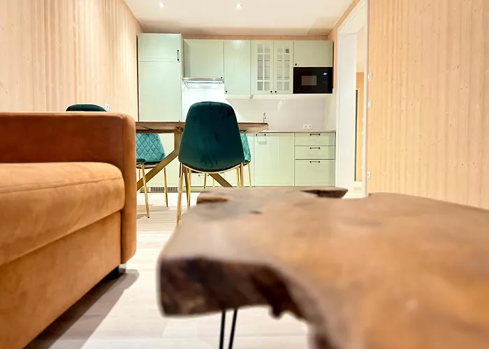 Apartment Treehouse - Alpinlake