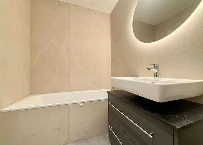 Treehouse - Alpinlake * Грюнау-им-Альмталь